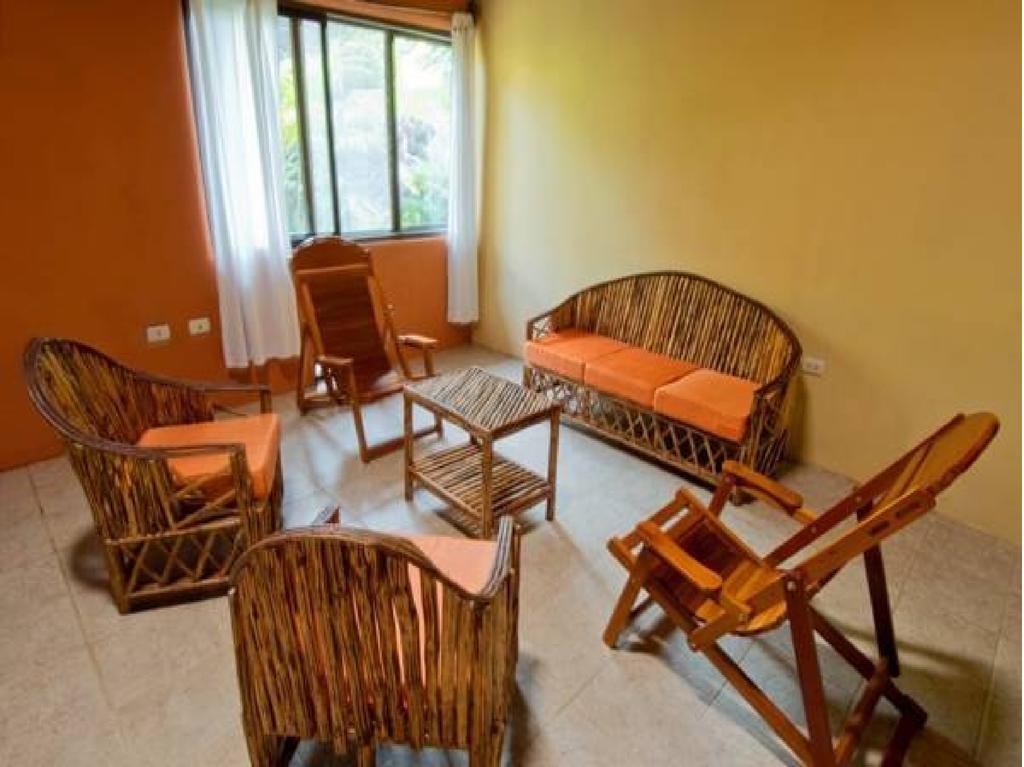 Cordillera Escalera Lodge 塔拉波托 外观 照片