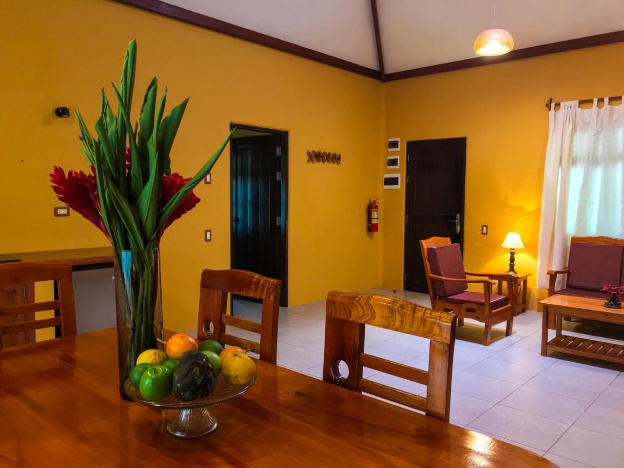 Cordillera Escalera Lodge 塔拉波托 外观 照片