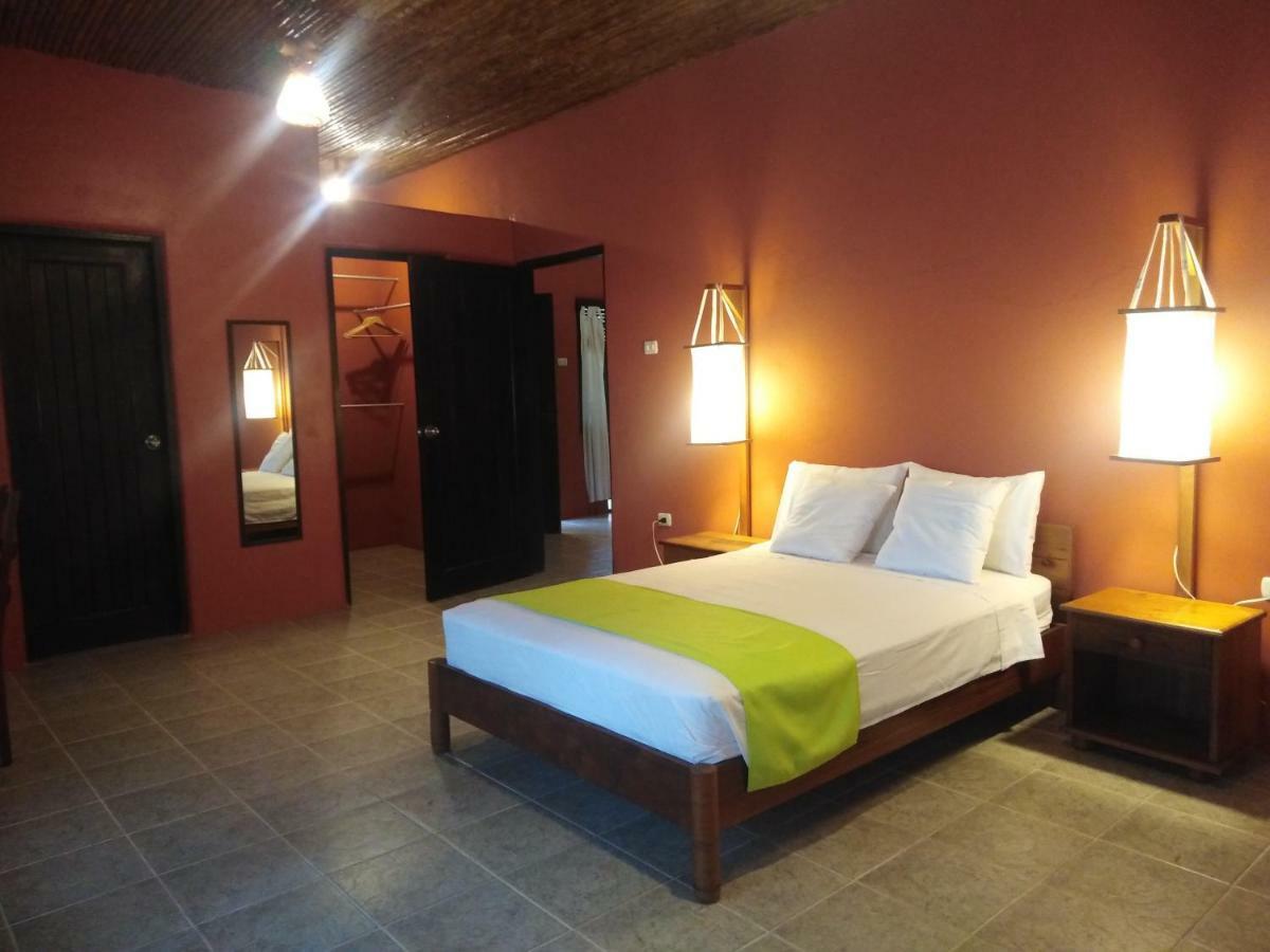 Cordillera Escalera Lodge 塔拉波托 外观 照片
